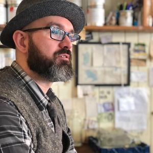 Meet your Posher, Nicholas